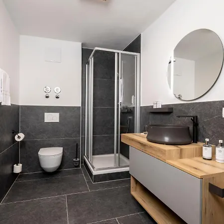 Apartment Comfort Bergblick 13 By Interhome *
